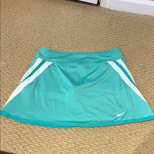 Nike girls dri-fit green/blue tennis/golf skirt sz XL